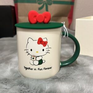 Starbucks Cream Gift Box with Hello Kitty Design